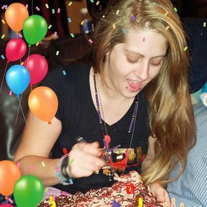 Meet your Posher, Azzy